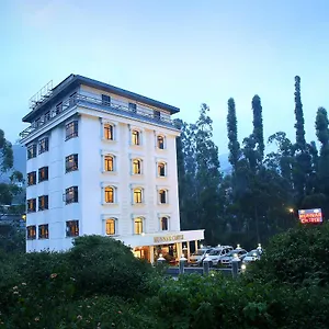 Castle **** Munnar